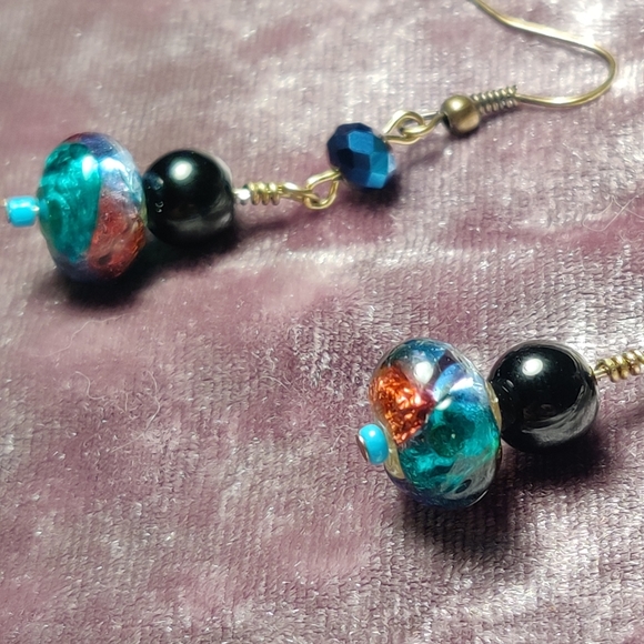 Handmade Earrings with Beautiful Glass Beads - Picture 7 of 9
